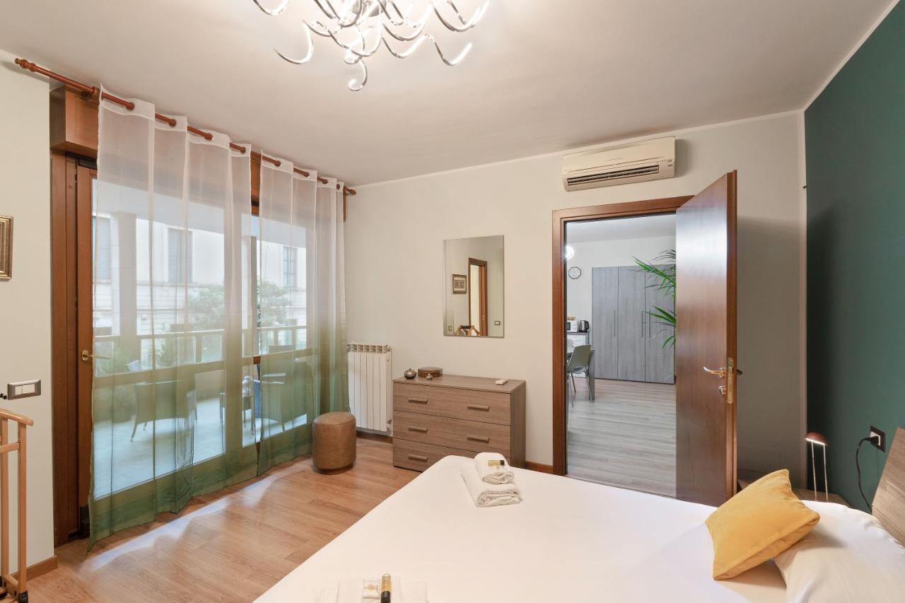 Best Way Rent - Appartamento Con Terrazzo Zona Sempione Milán Exterior foto